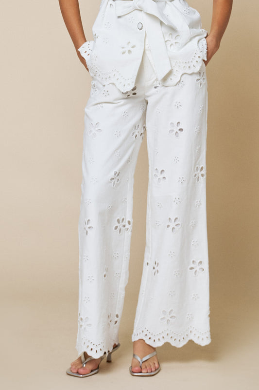 Floral Embroidery Pant