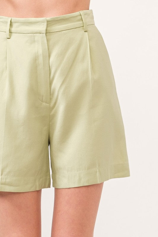 Sun Seeker Linen Short