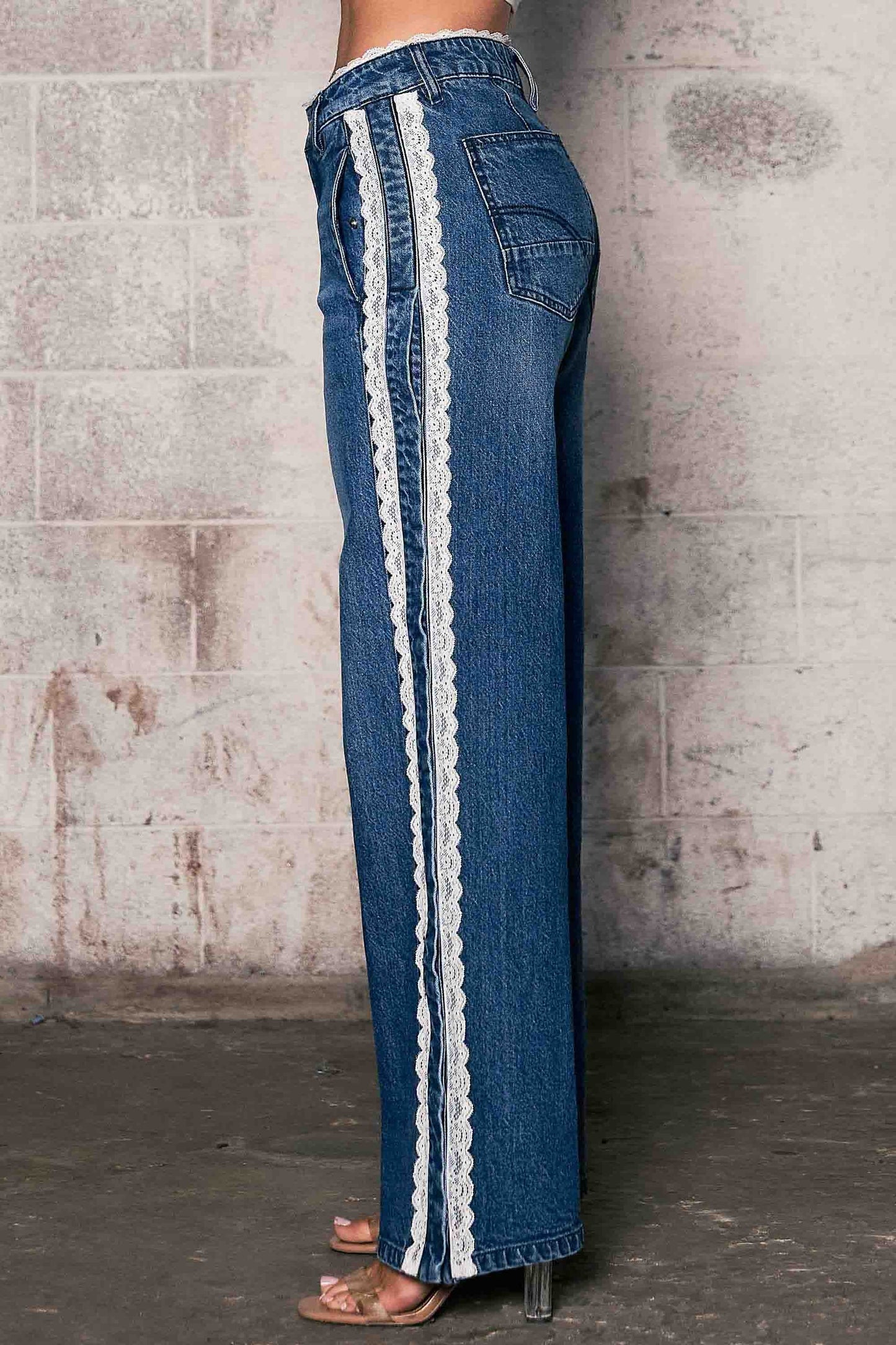 Lace Detail Jean