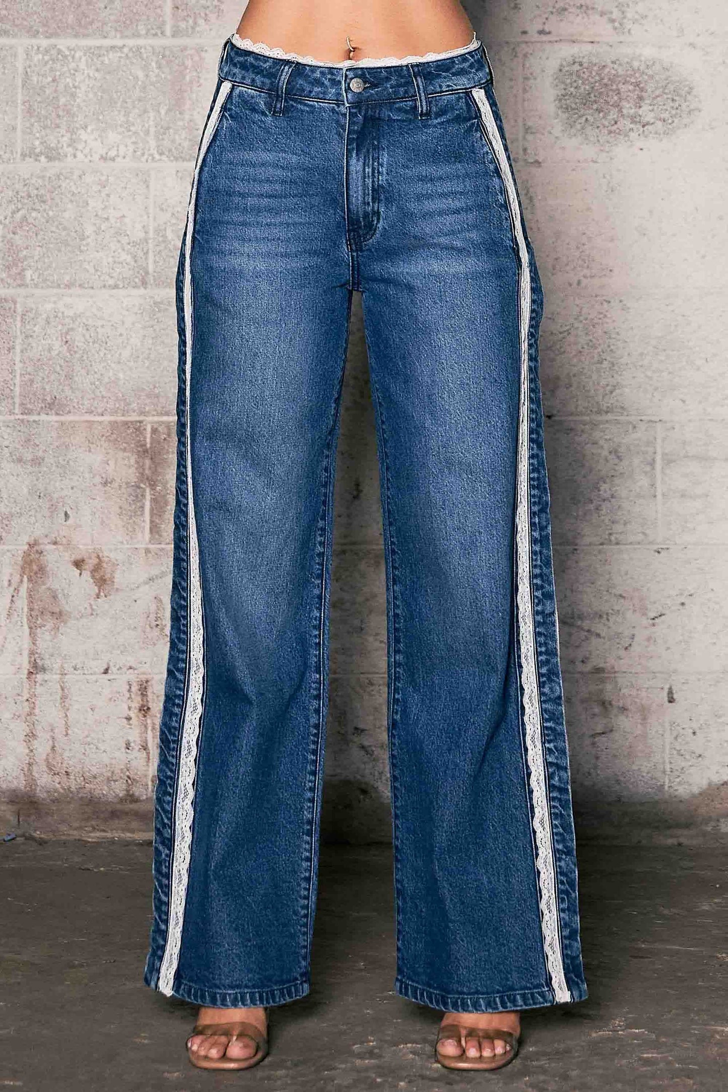 Lace Detail Jean