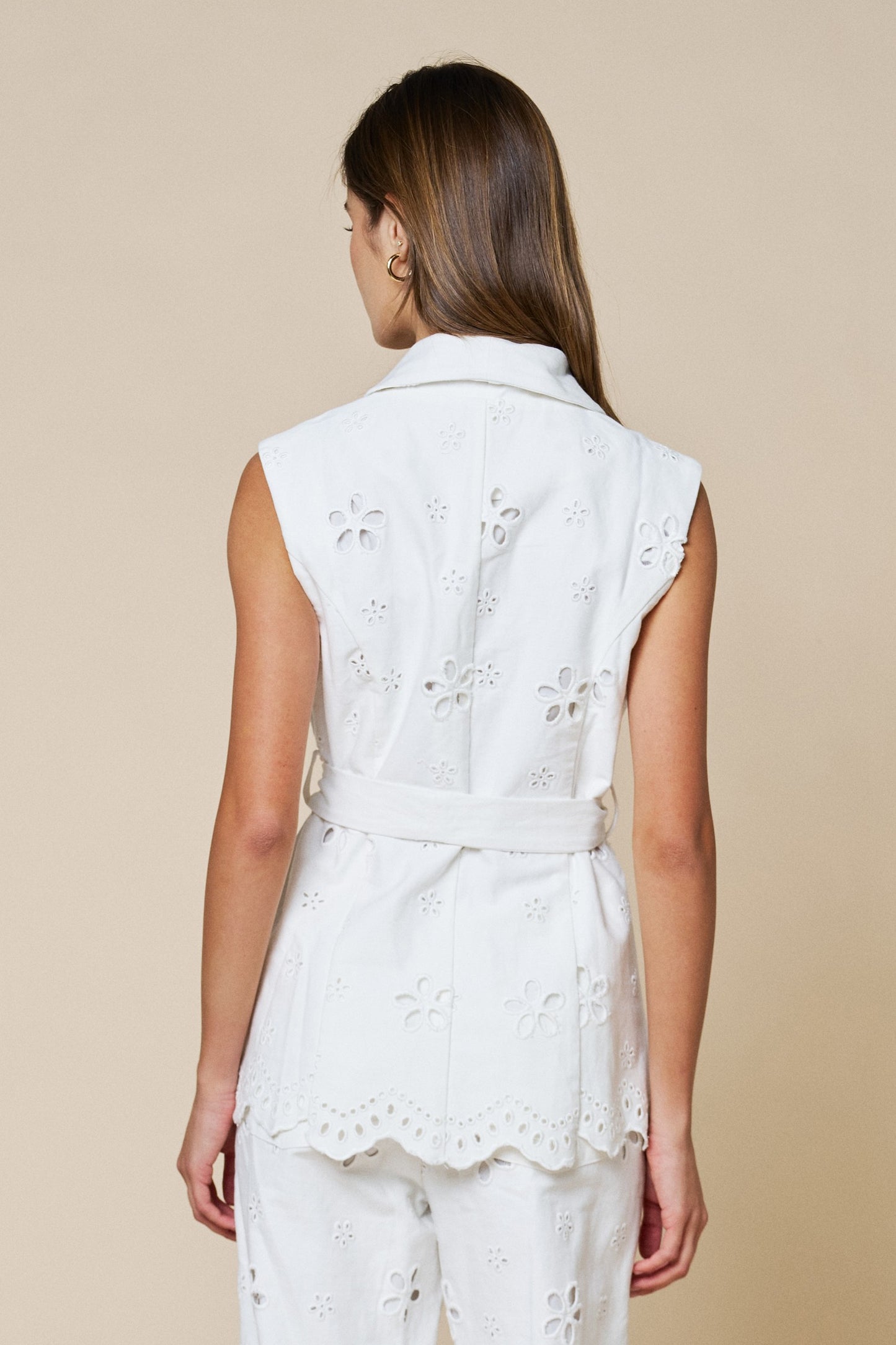Floral embroidery top