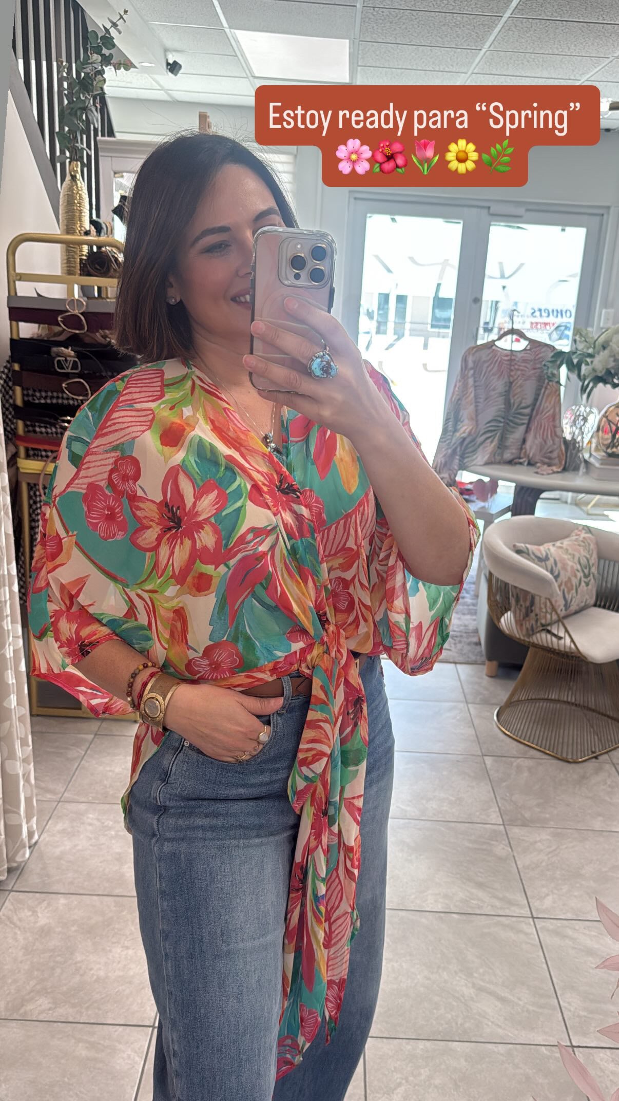 Hibiscus garden kimono top