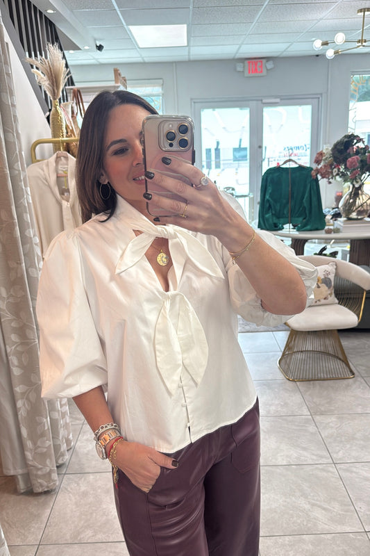 White chic top