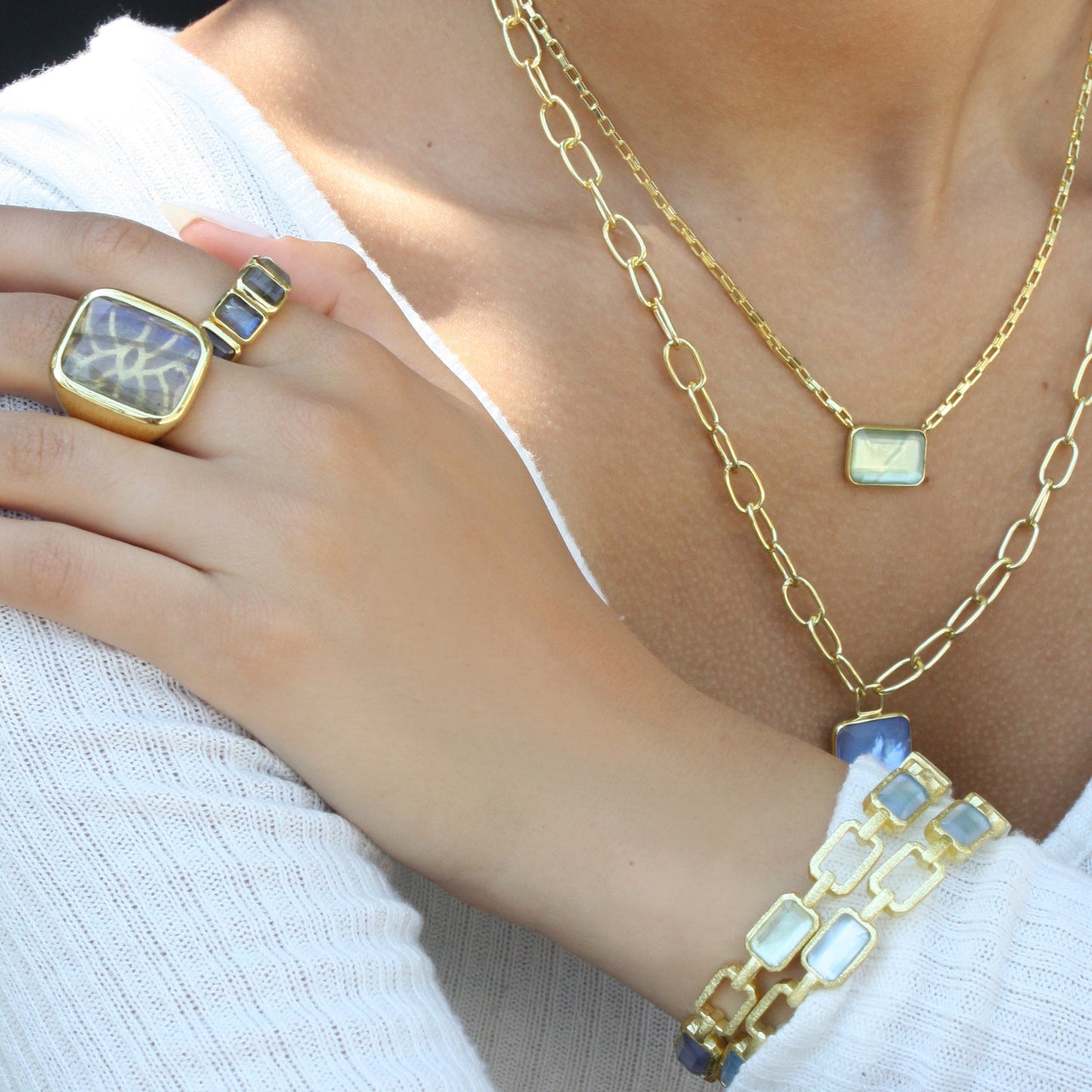 Belmira necklace